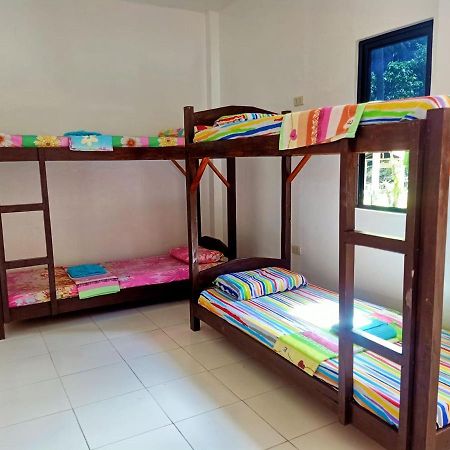 James Homestay Siquijor Luaran gambar