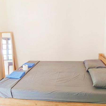 James Homestay Siquijor Bilik gambar