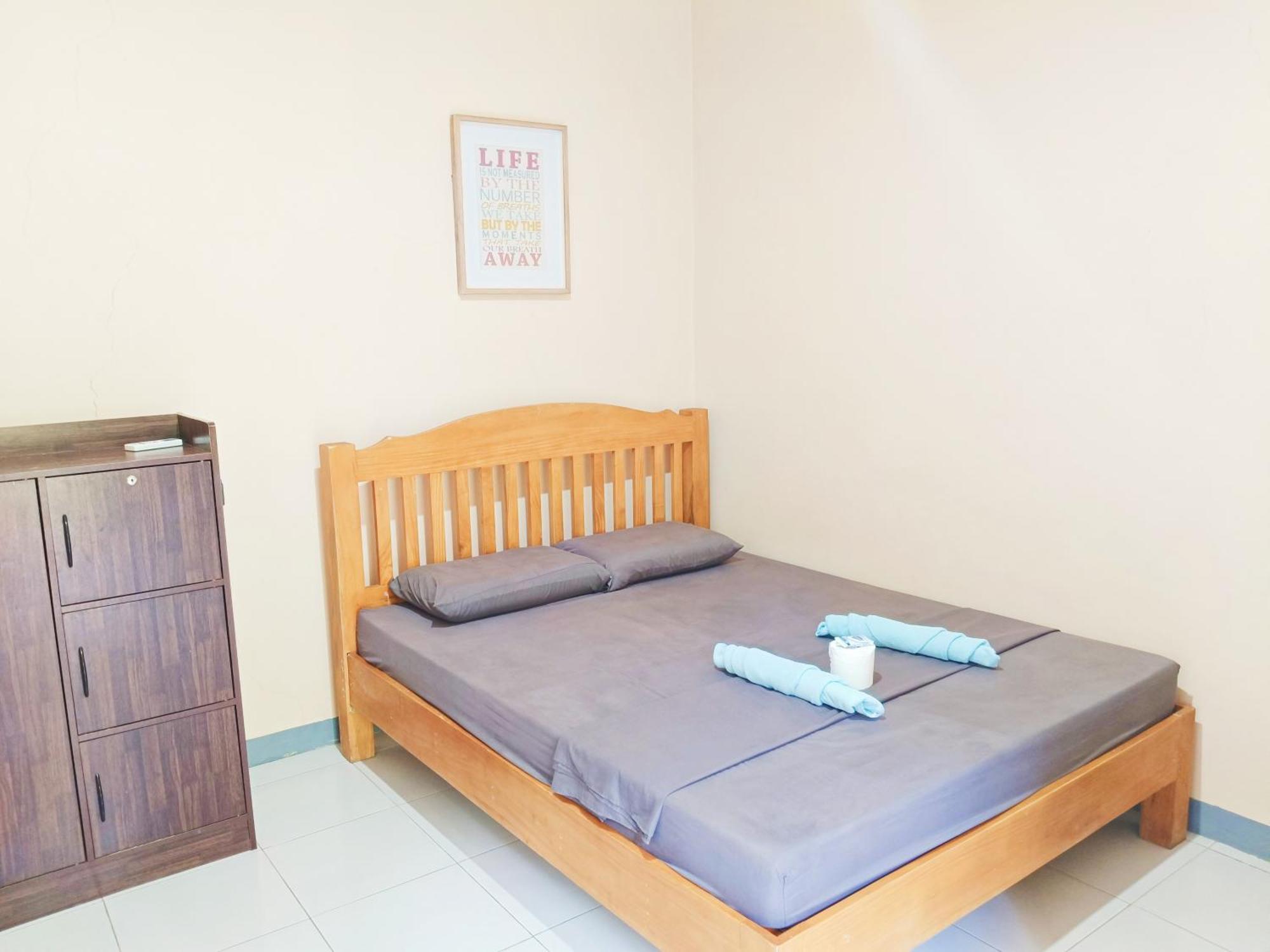 James Homestay Siquijor Bilik gambar