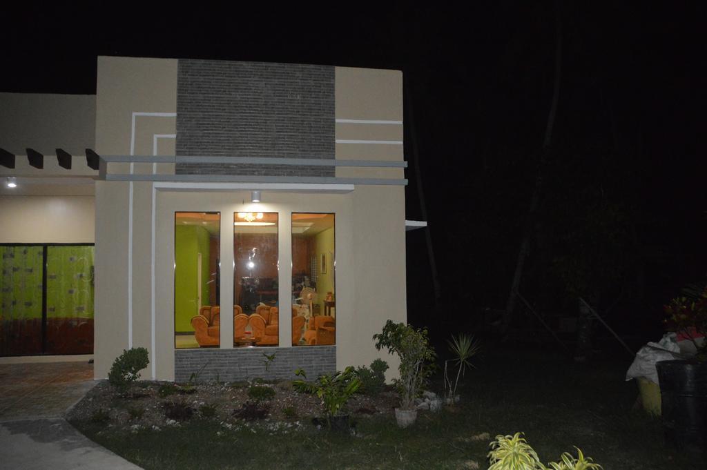 James Homestay Siquijor Luaran gambar